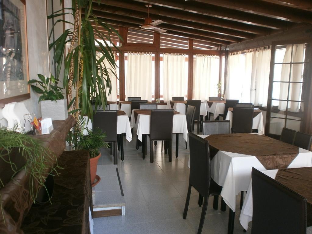 Albergo Al Pescatore Brenzone sul Garda Kültér fotó