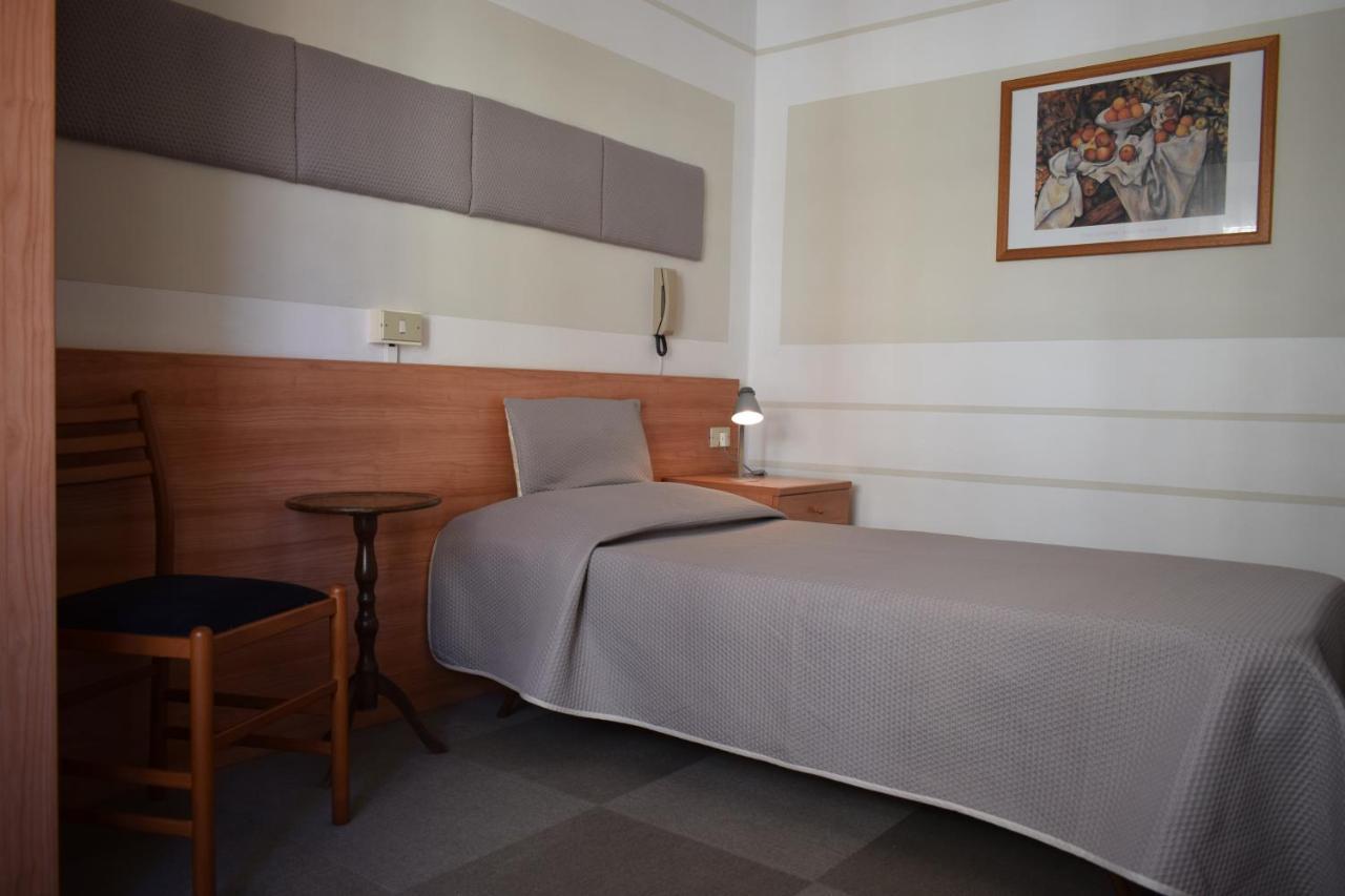 Albergo Al Pescatore Brenzone sul Garda Kültér fotó