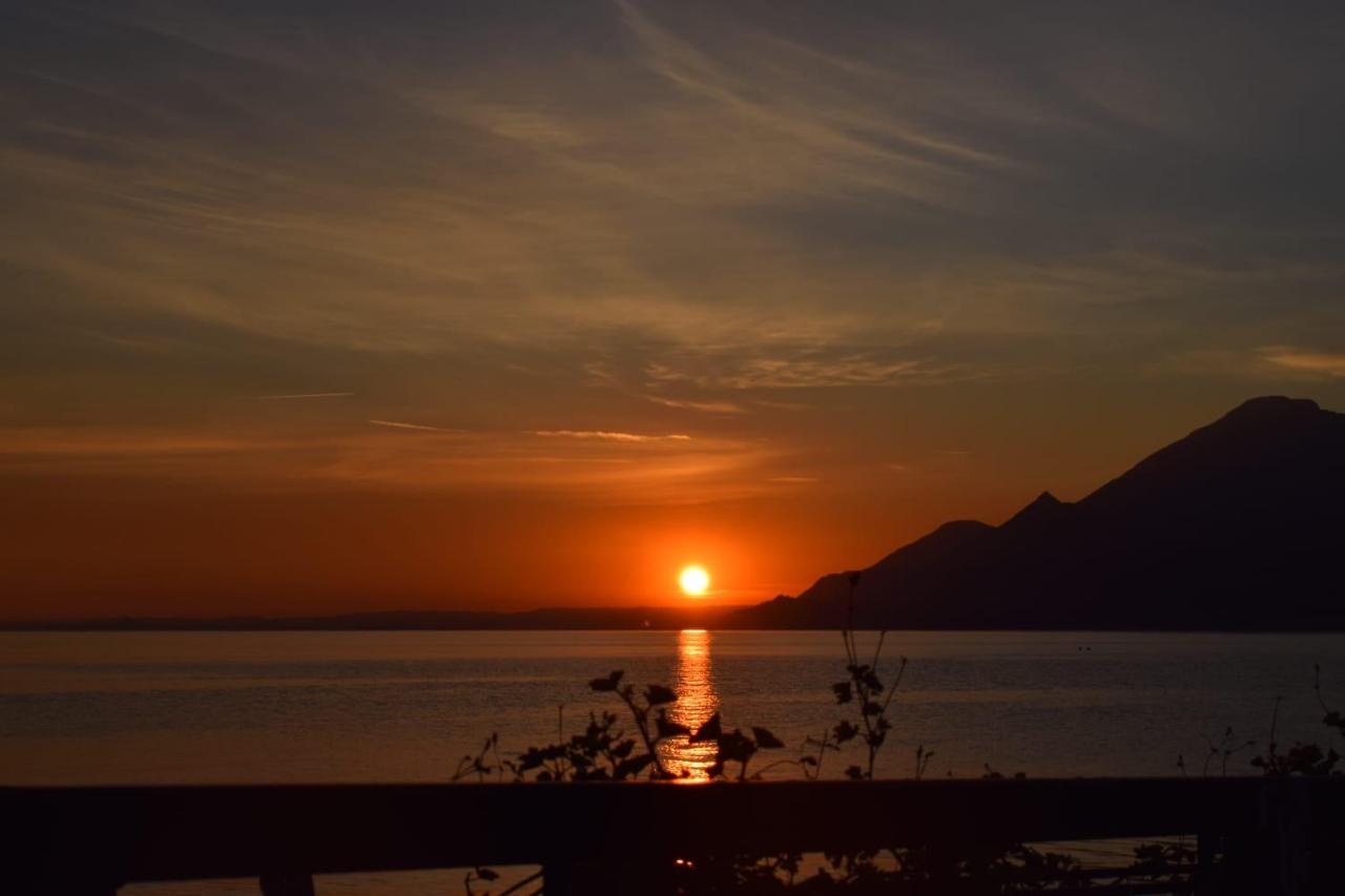 Albergo Al Pescatore Brenzone sul Garda Kültér fotó