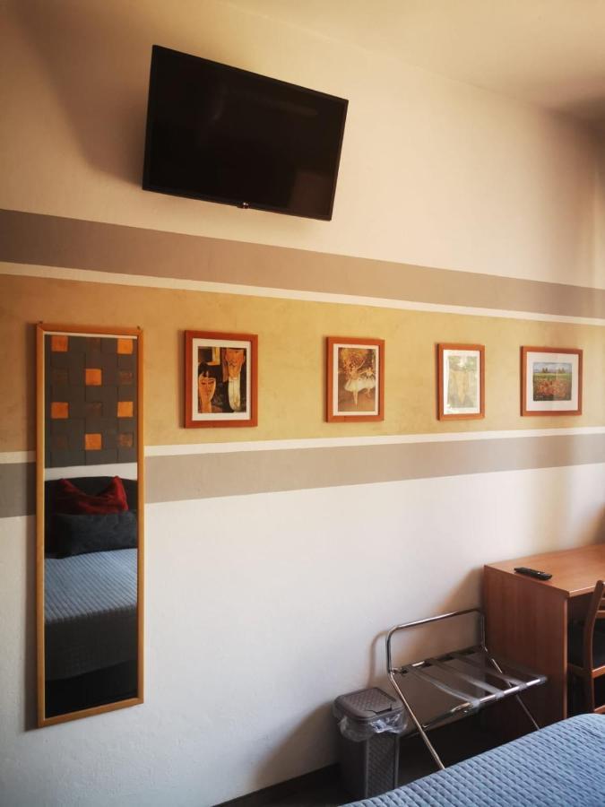 Albergo Al Pescatore Brenzone sul Garda Kültér fotó