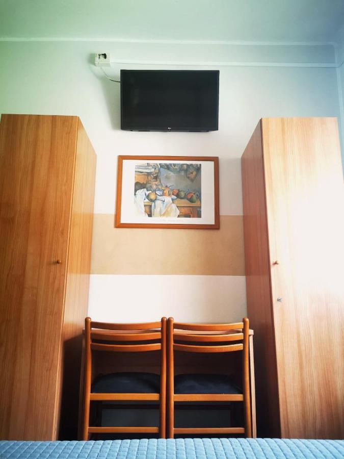 Albergo Al Pescatore Brenzone sul Garda Kültér fotó